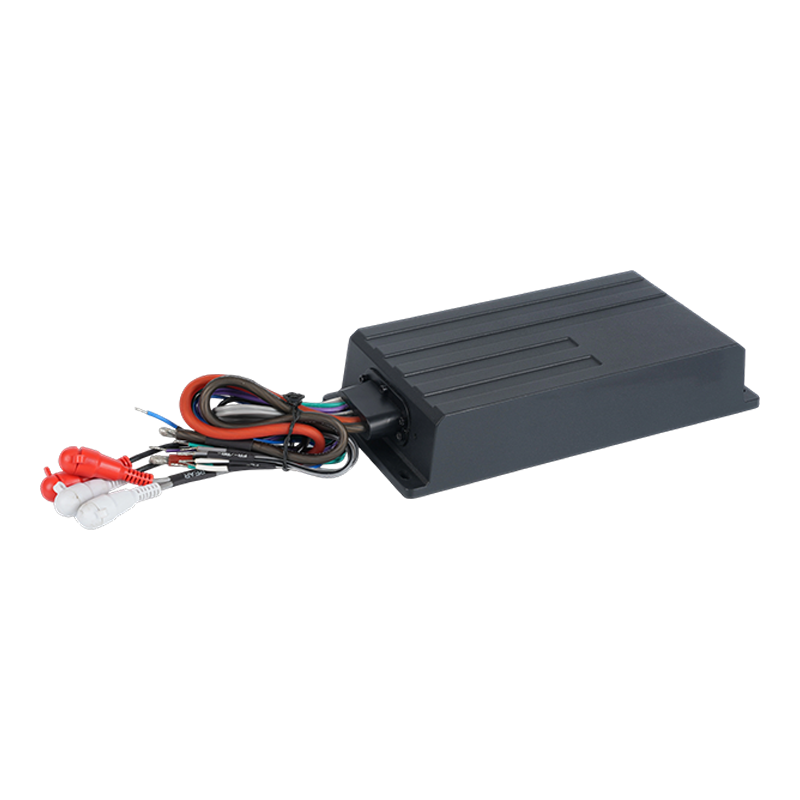Amplificateur 4 canaux à gamme complète de classe D avec classe d'étanchéité IPX67